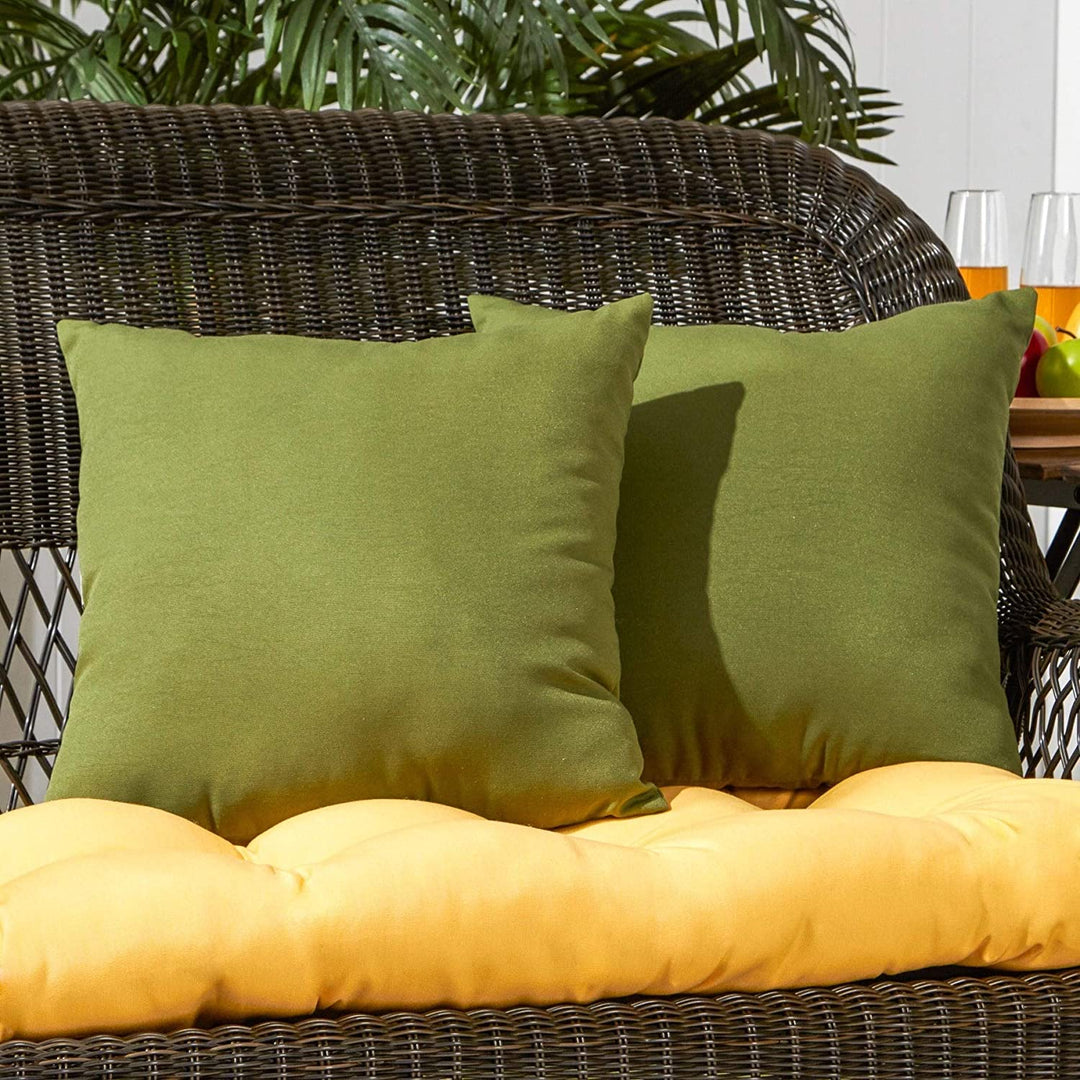 Driftwood Hunter Green 17 inch Outdoor Accent Pillow (Set 2)