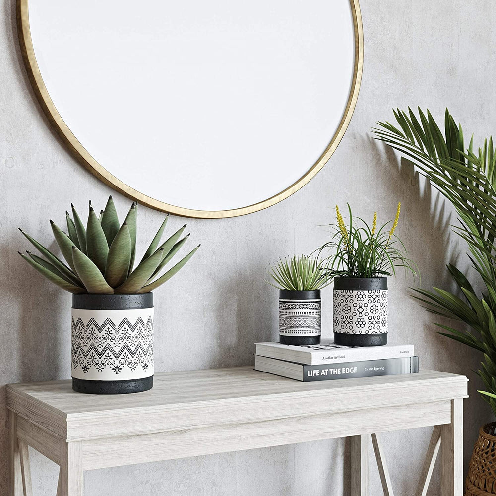 Ceramic Planters (Set 3) 7" h X 6" w 6" d/ 5 5 4 5/3 5 Black White Modern Contemporary Transitional