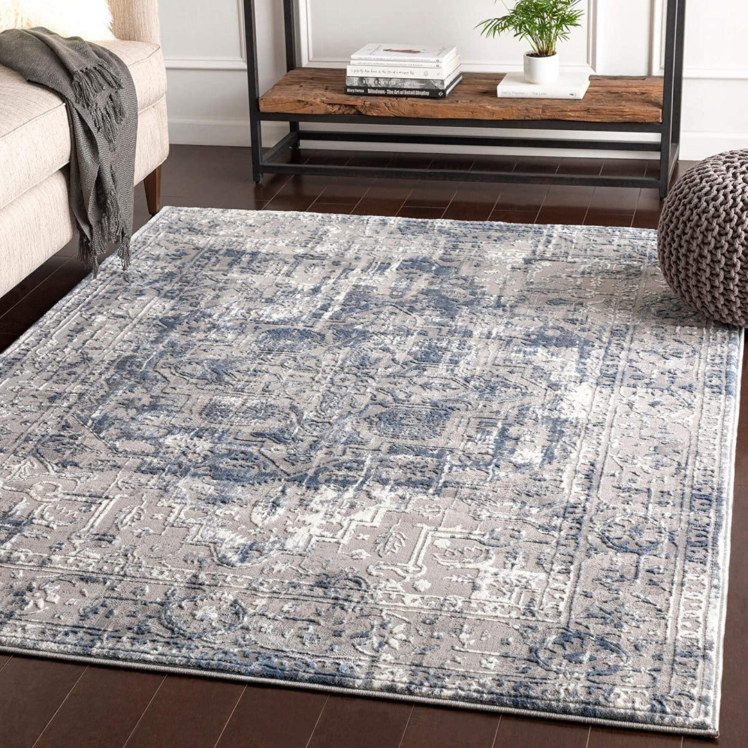 Blue Grey Traditional Oriental Area Rug 5'3" X 7'3" White