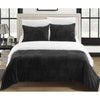 Square Pattern Comforter Set Luxurious Plush Microsuede Fabric Soft Cozy Bedding Elegant Sherpa Lining Design Modern Bedrooms