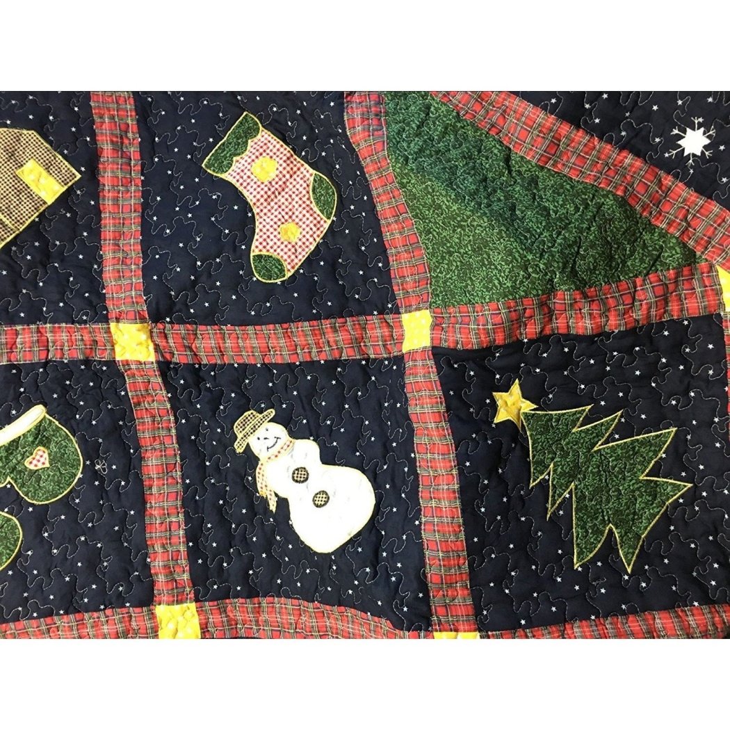 Christmas Themed Quilt Set mas Bedding Holiday Spirit Winter Nights Design Star Pattern Stockings Snow Men Patchwork Green