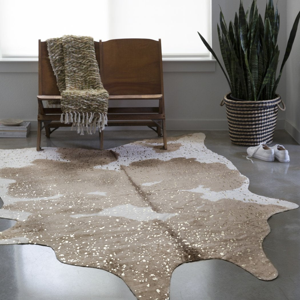 5x6'6 White Taupe Faux Cowhide Area Rug Free Form Indoor