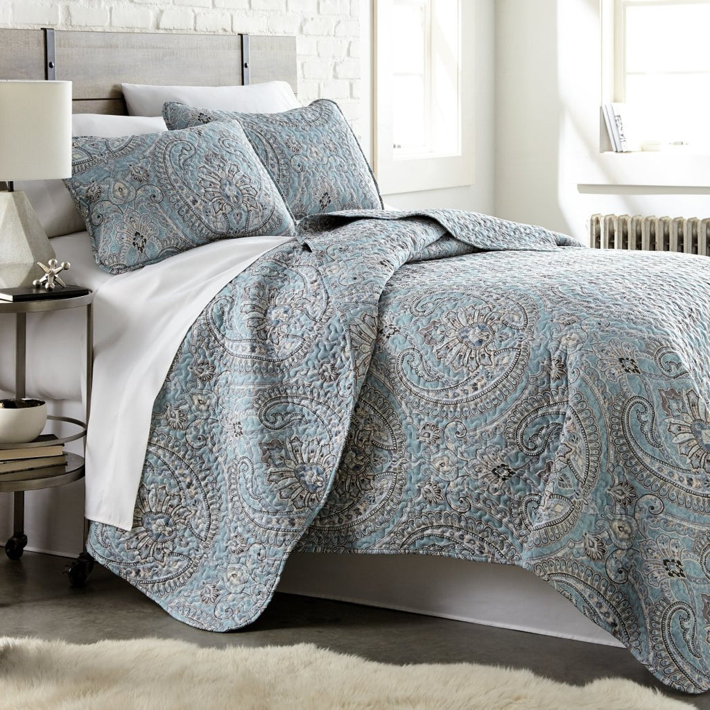 Classic Paisley Pattern Quilt King Set Girly Motif Floral Bedding Bohemian Textured Design Classic Bright Soft