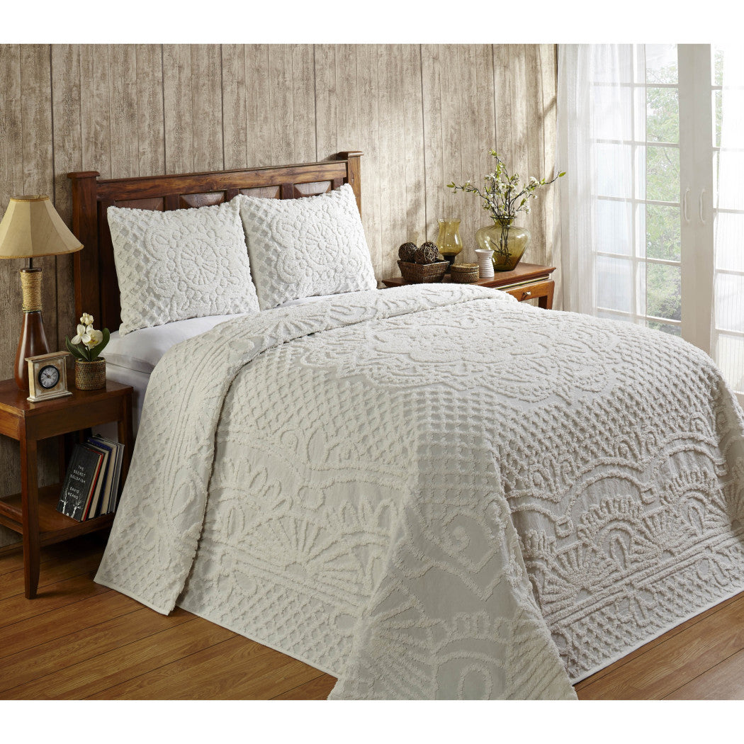 Oversized Chenille Bedspread Set Off Elegant Geometric